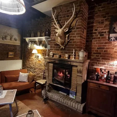 מלון De La Foret *