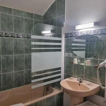 De La Foret * Le Nouvion-en-Thierache