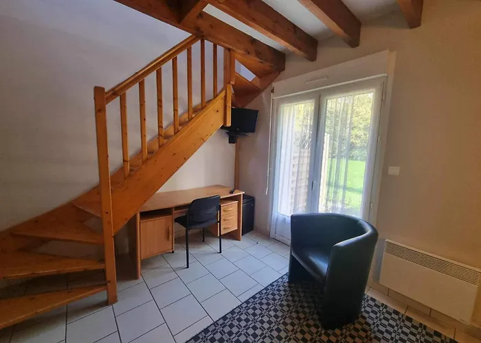 מלון De La Foret *